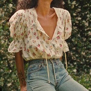 Doen White Floral Top
